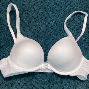Victoria’s Secret Body By Victoria Push up Bra